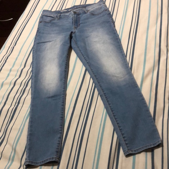 Jean - Picture 3 of 3